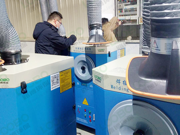 路博環保交付焊接煙塵凈化器 (3).jpg
