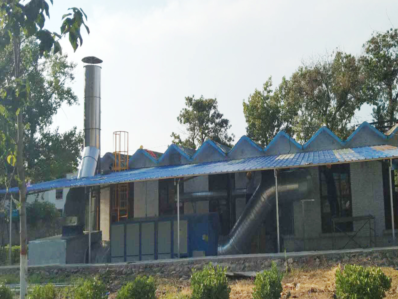 噴漆房廢氣處理系統(tǒng)竣工案例展示-木器噴漆治理