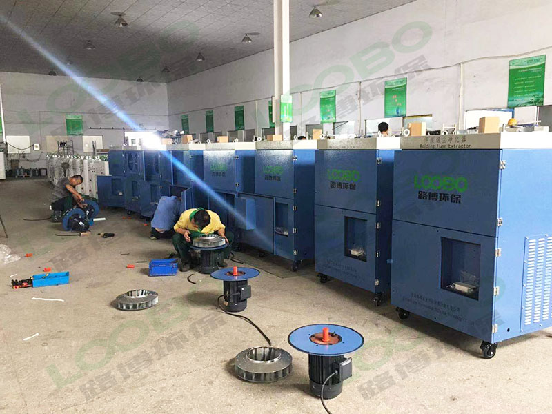 jzx焊煙凈化器發貨2.jpg jzx焊煙凈化器發貨2.jpg